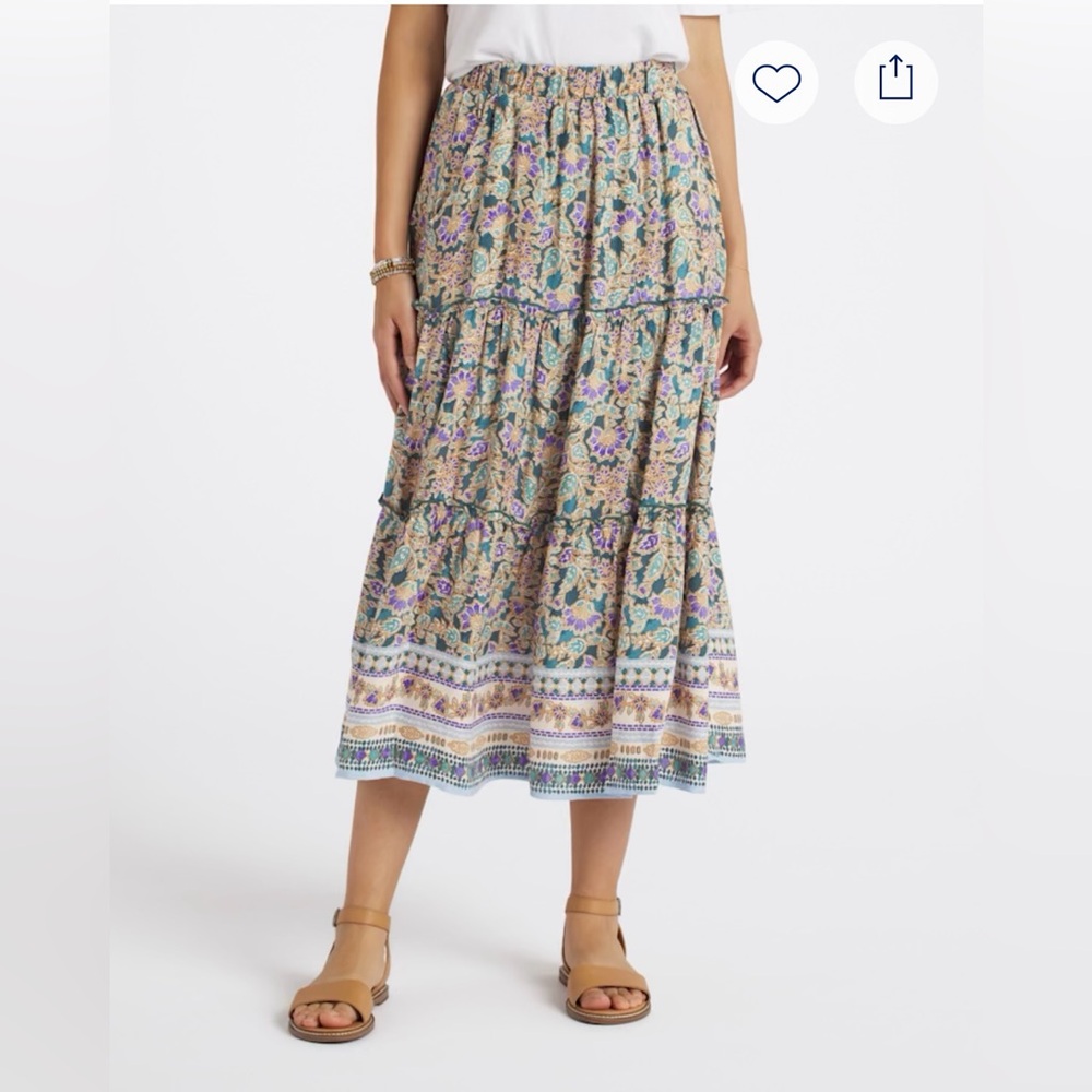 NWOT Gilli (Stitch Fix) Mariska Tier Hem Floral Skirt